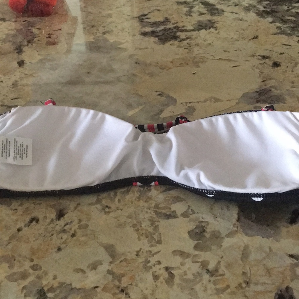 Bathing suit top - Picture 4 of 4